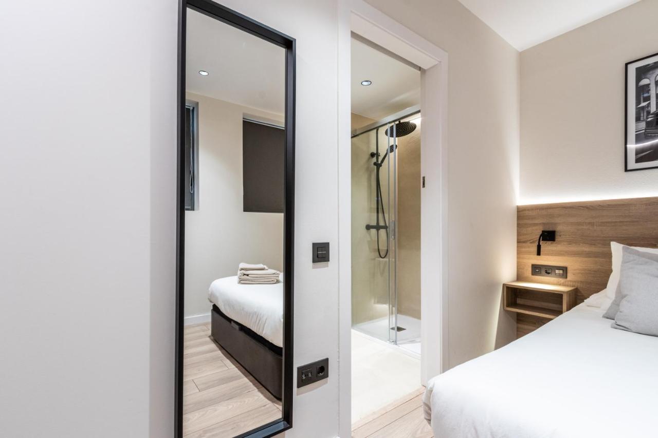 Exclusive Apartments Barcelona 4 Personas G Humet Terrassa Buitenkant foto