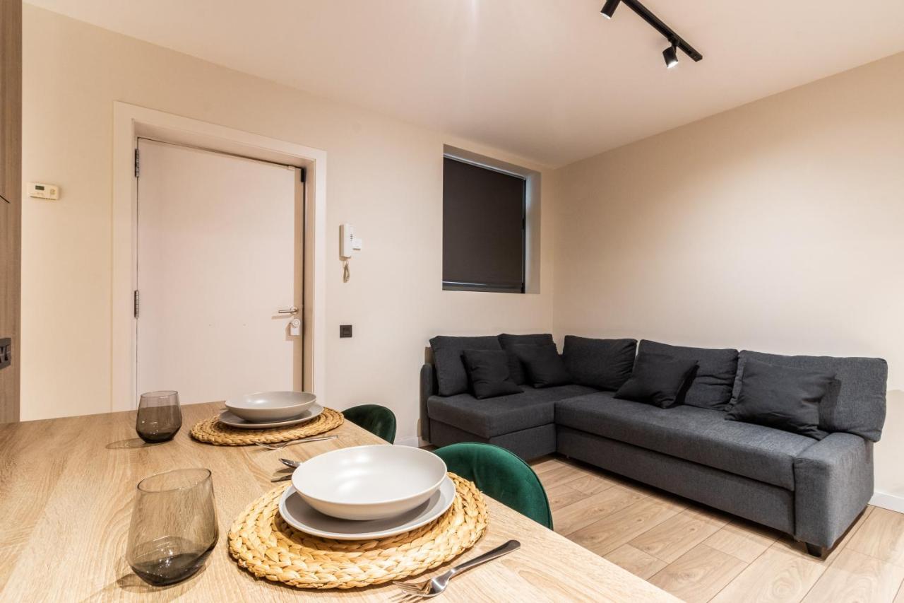 Exclusive Apartments Barcelona 4 Personas G Humet Terrassa Buitenkant foto
